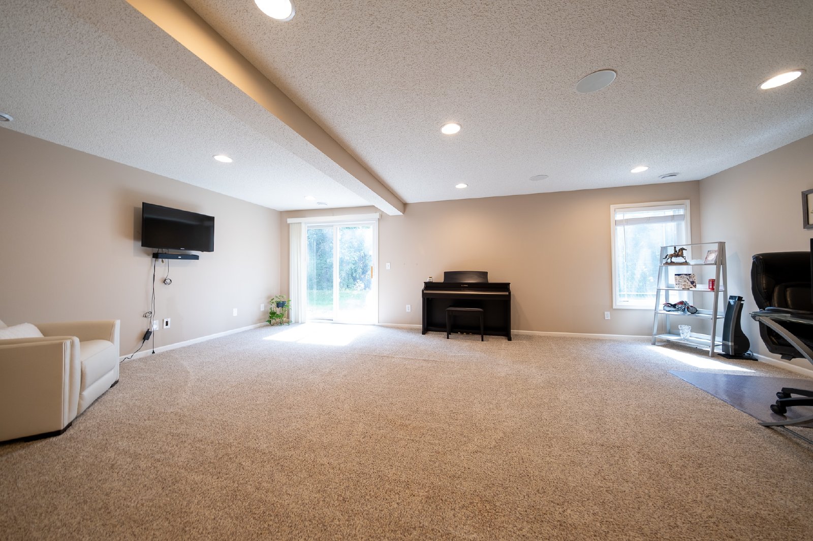 Porchlight Lane, Eden Prairie (15843) LS CW1 - 1 property image
