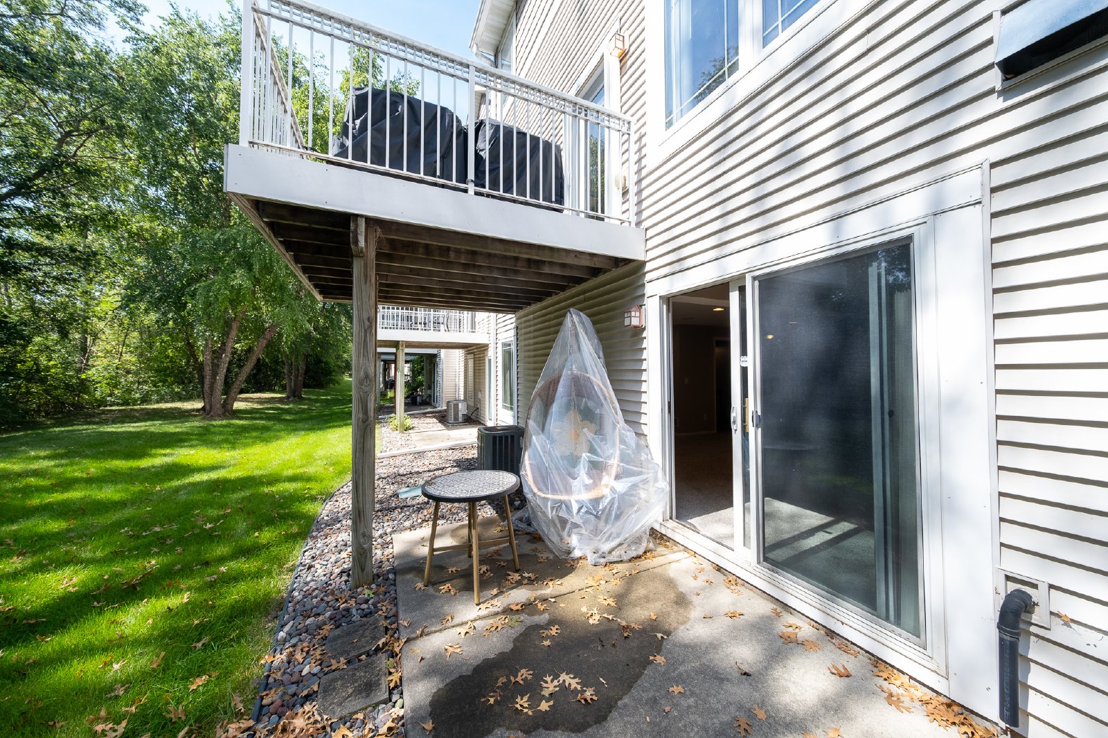 Porchlight Lane, Eden Prairie (15843) LS CW1 - 1 property image