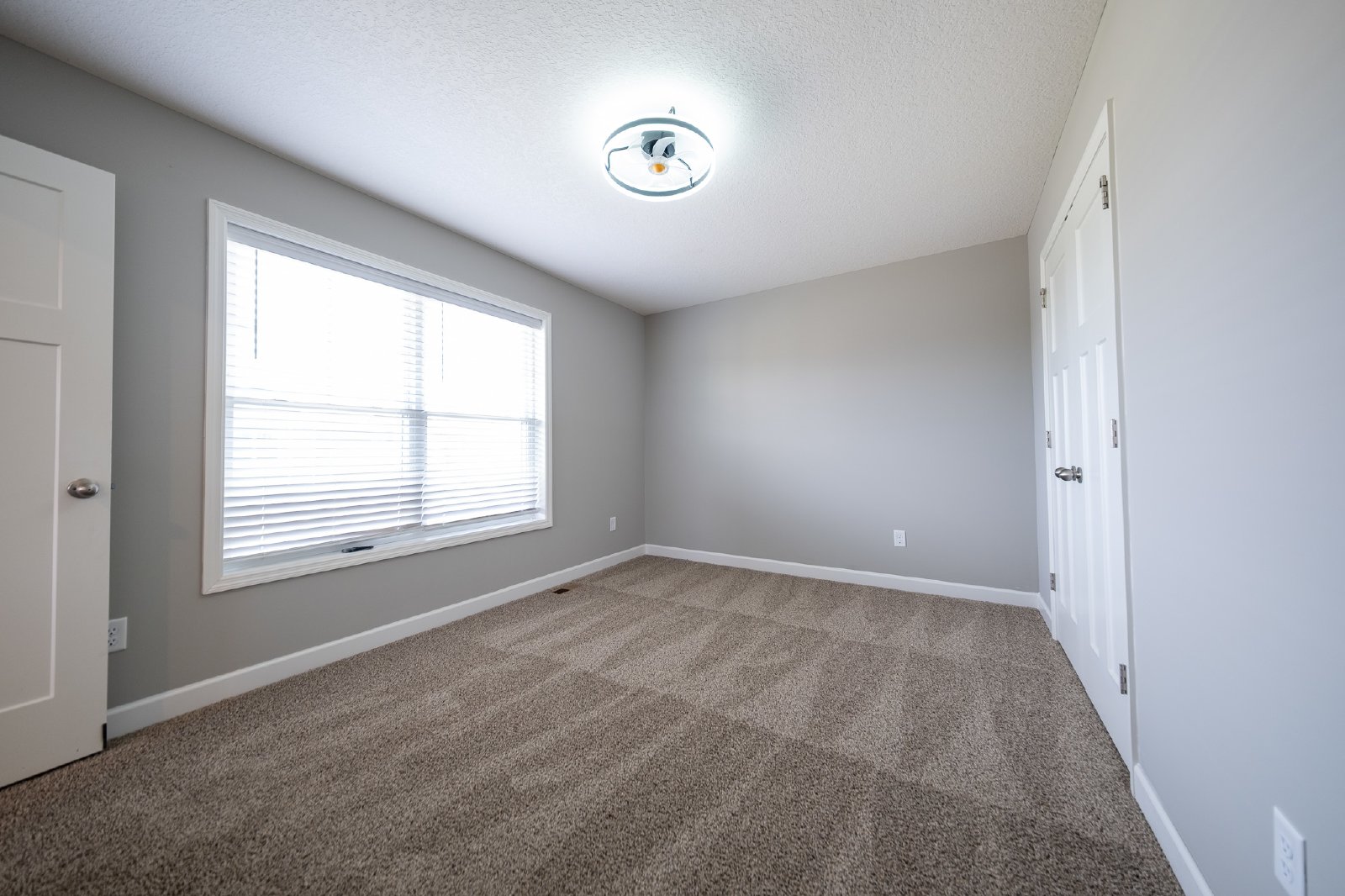 Heron Court, Lino Lakes (2164) RS MG1 *HWP* - 1 property image