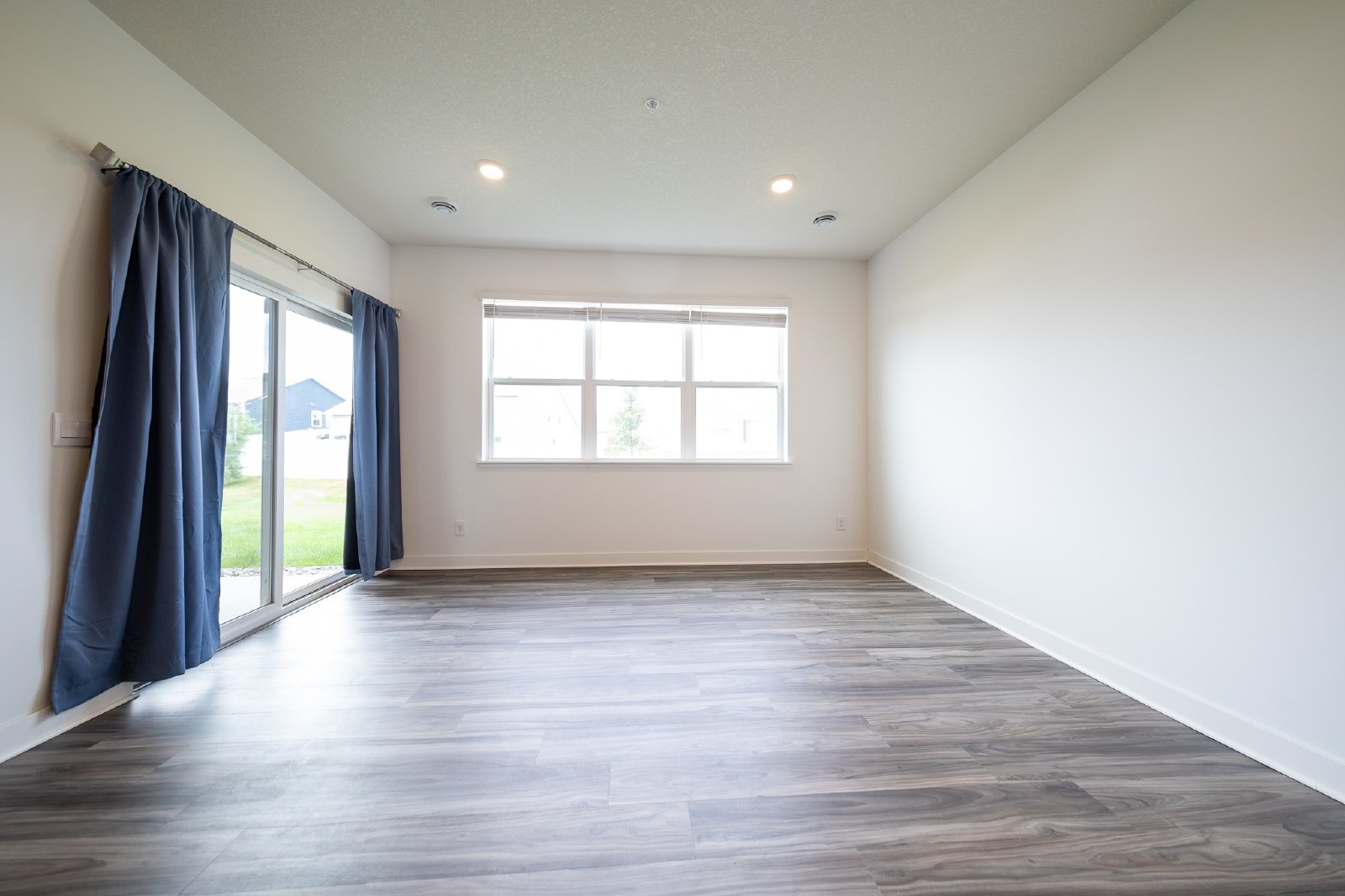 Kaylemore Trail, Rosemount (13808) RS CW1 *HWP* - 1 property image