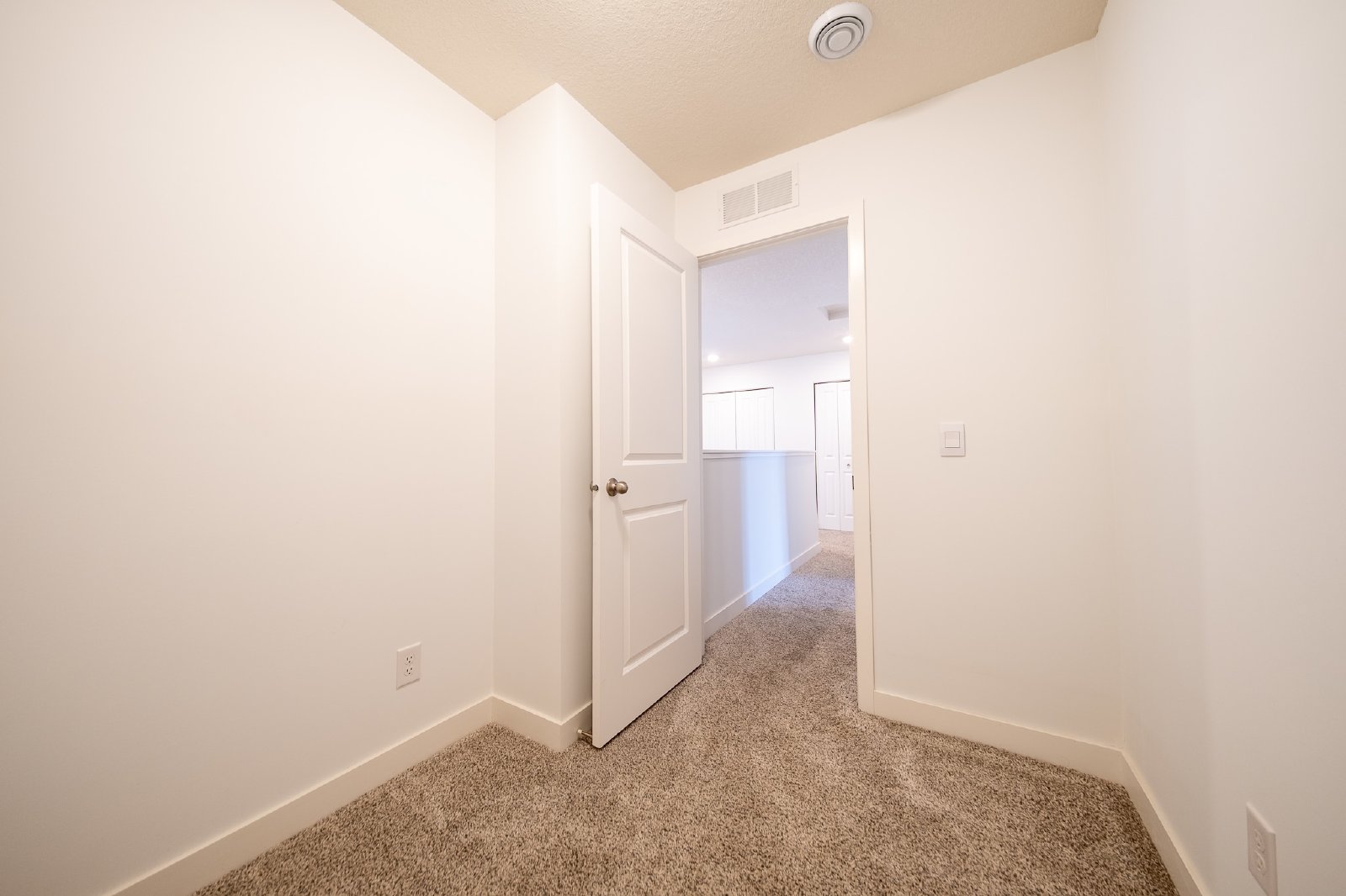Kaylemore Trail, Rosemount (13808) RS CW1 *HWP* - 1 property image