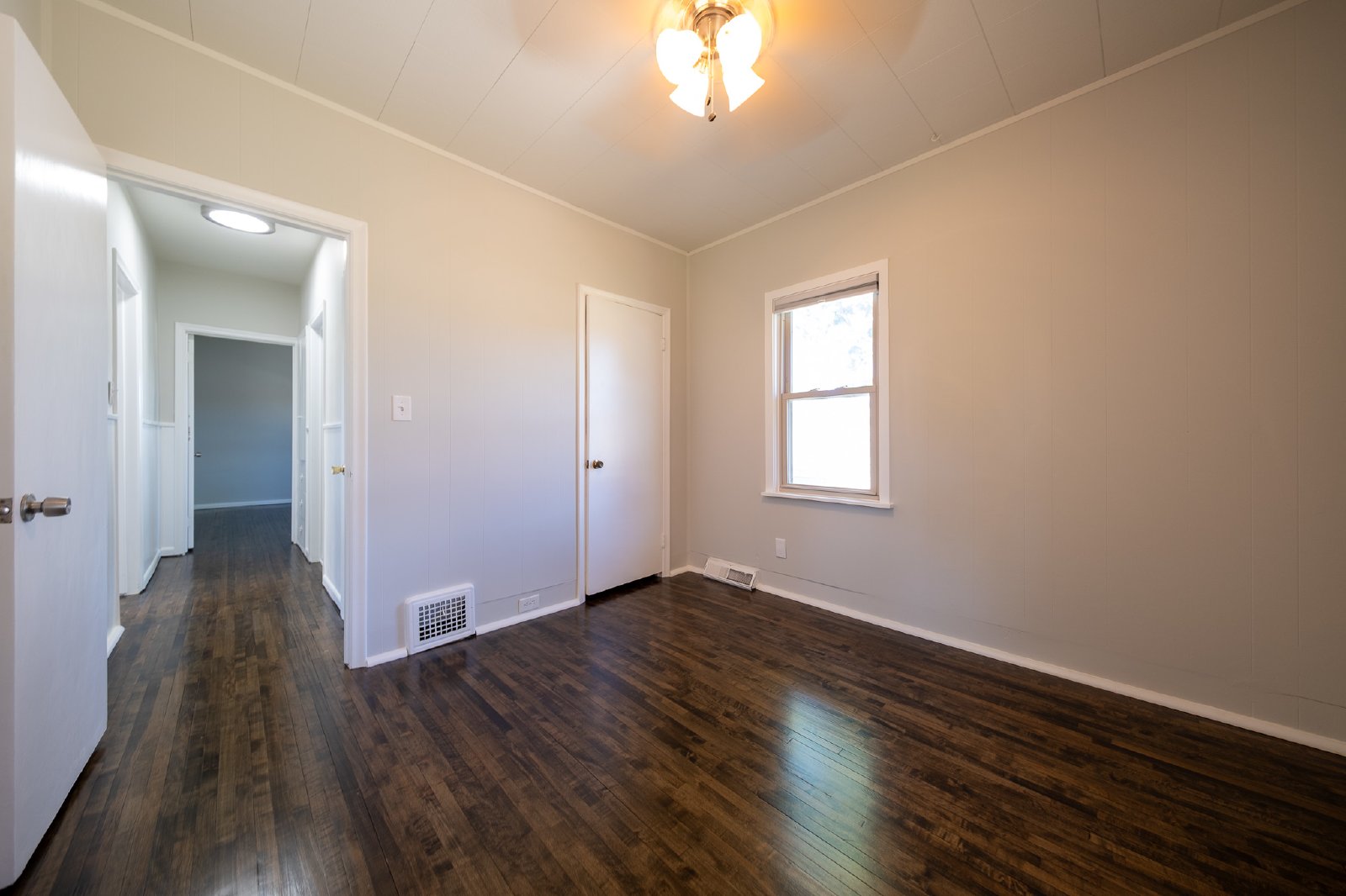 11th Avenue Southeast, Minneapolis (1108) AB KZ1 - 1 property image