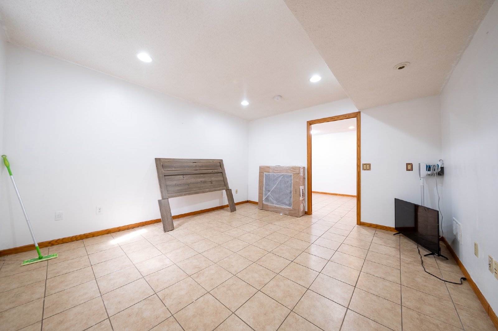 Gable Lane, Apple Valley (13141) RS DG1 *HWP* - 1 property image
