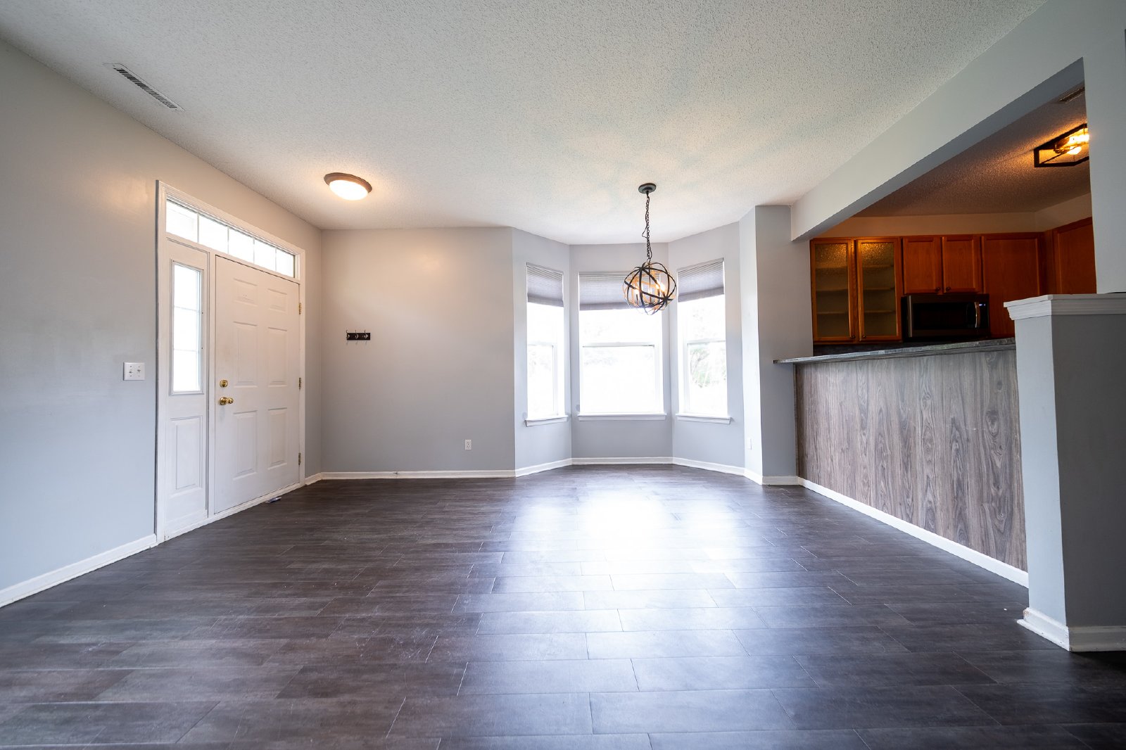 Cobblestone Way, Shakopee (799) LS JS - 1 property image