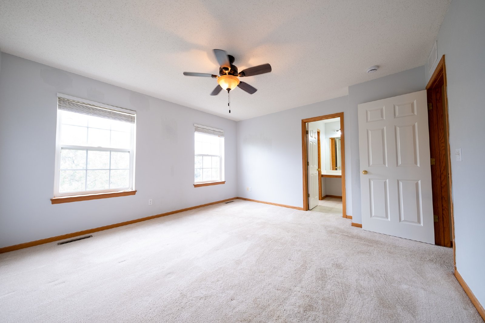 Cobblestone Way, Shakopee (799) LS JS - 1 property image