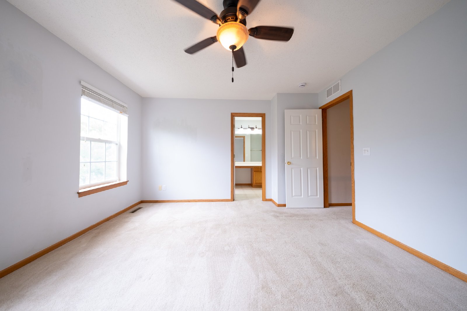 Cobblestone Way, Shakopee (799) LS JS - 1 property image