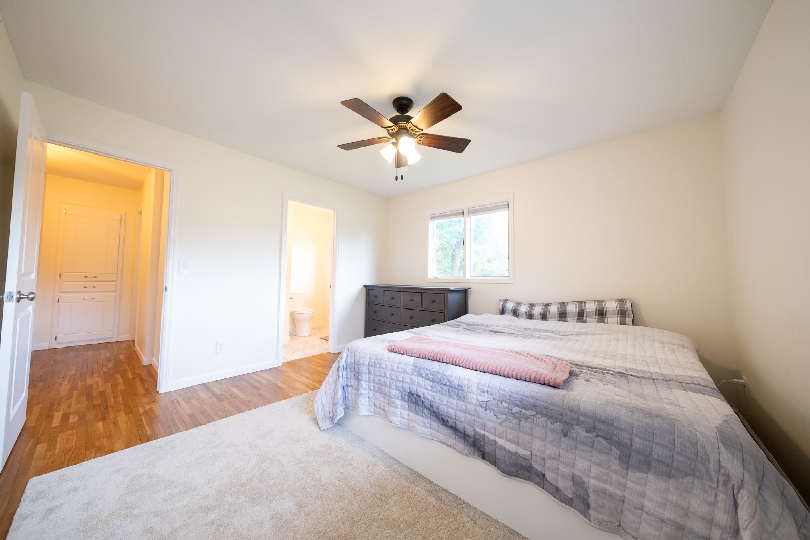 131st Street Court West, Apple Valley (6359) JP JS1 - 1 property image