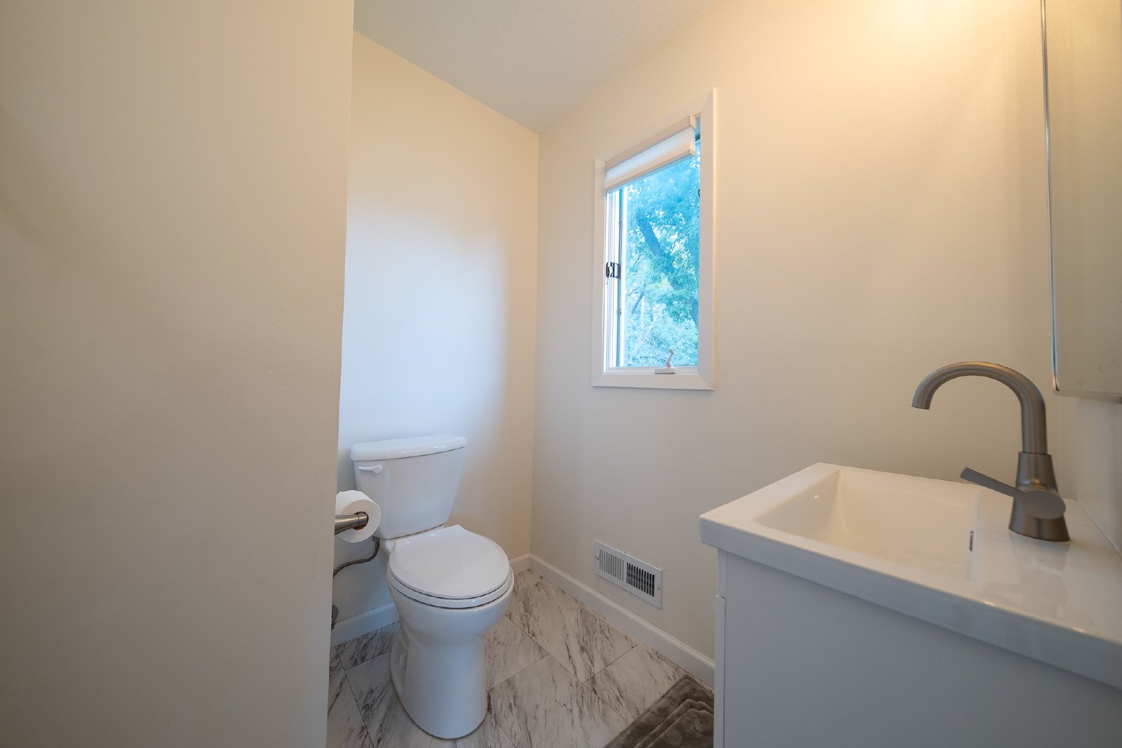 131st Street Court West, Apple Valley (6359) JP JS1 - 1 property image