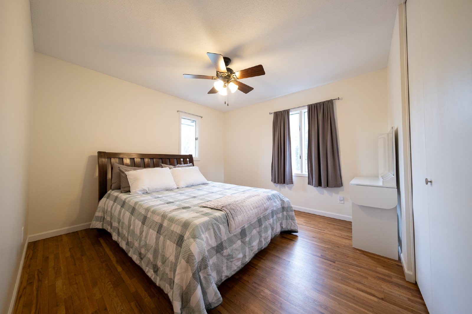 131st Street Court West, Apple Valley (6359) JP JS1 - 1 property image