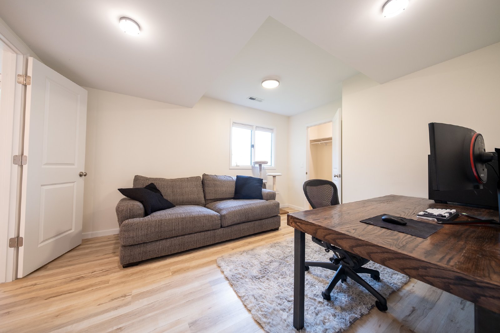 131st Street Court West, Apple Valley (6359) JP JS1 - 1 property image