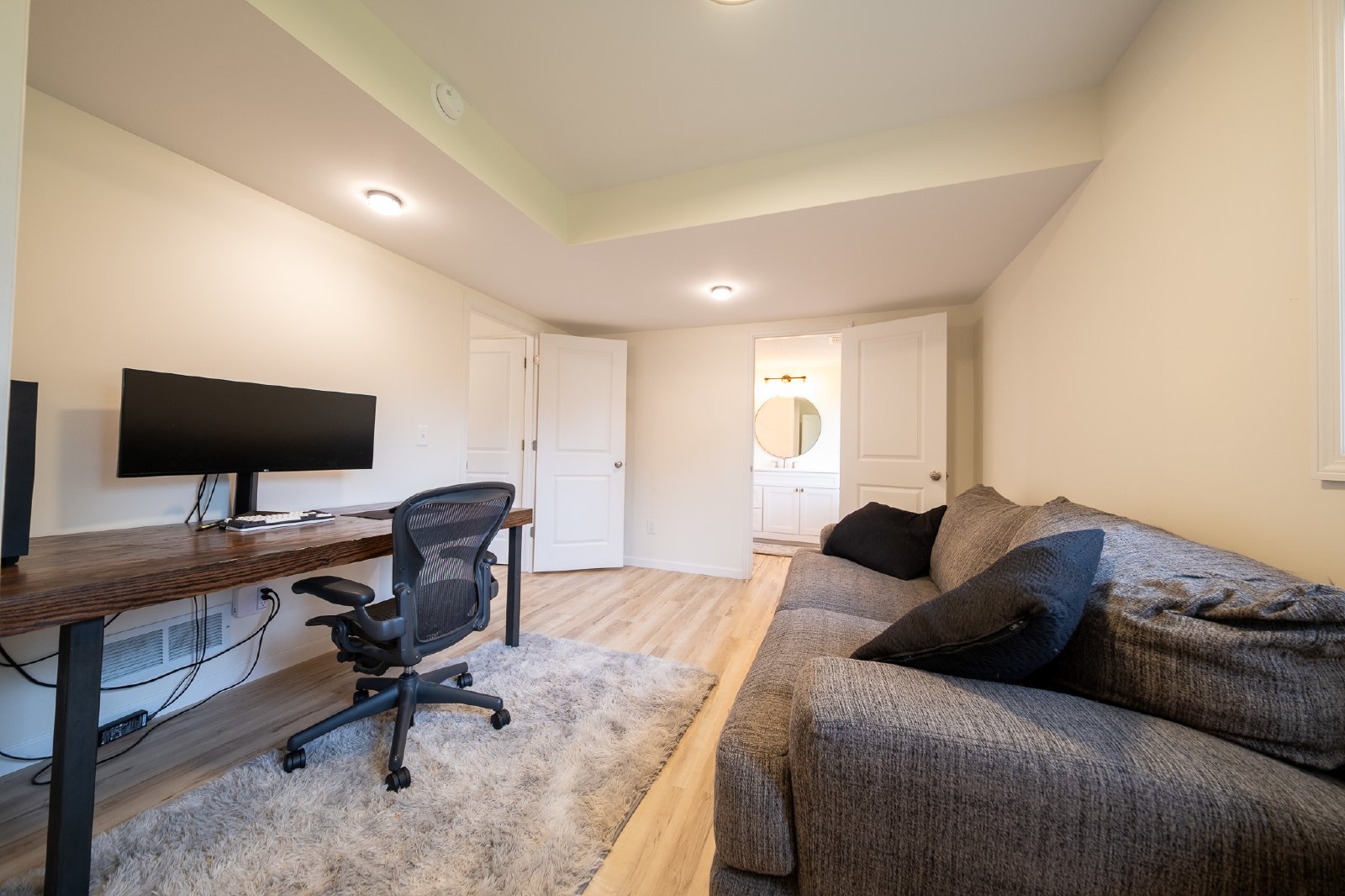 131st Street Court West, Apple Valley (6359) JP JS1 - 1 property image