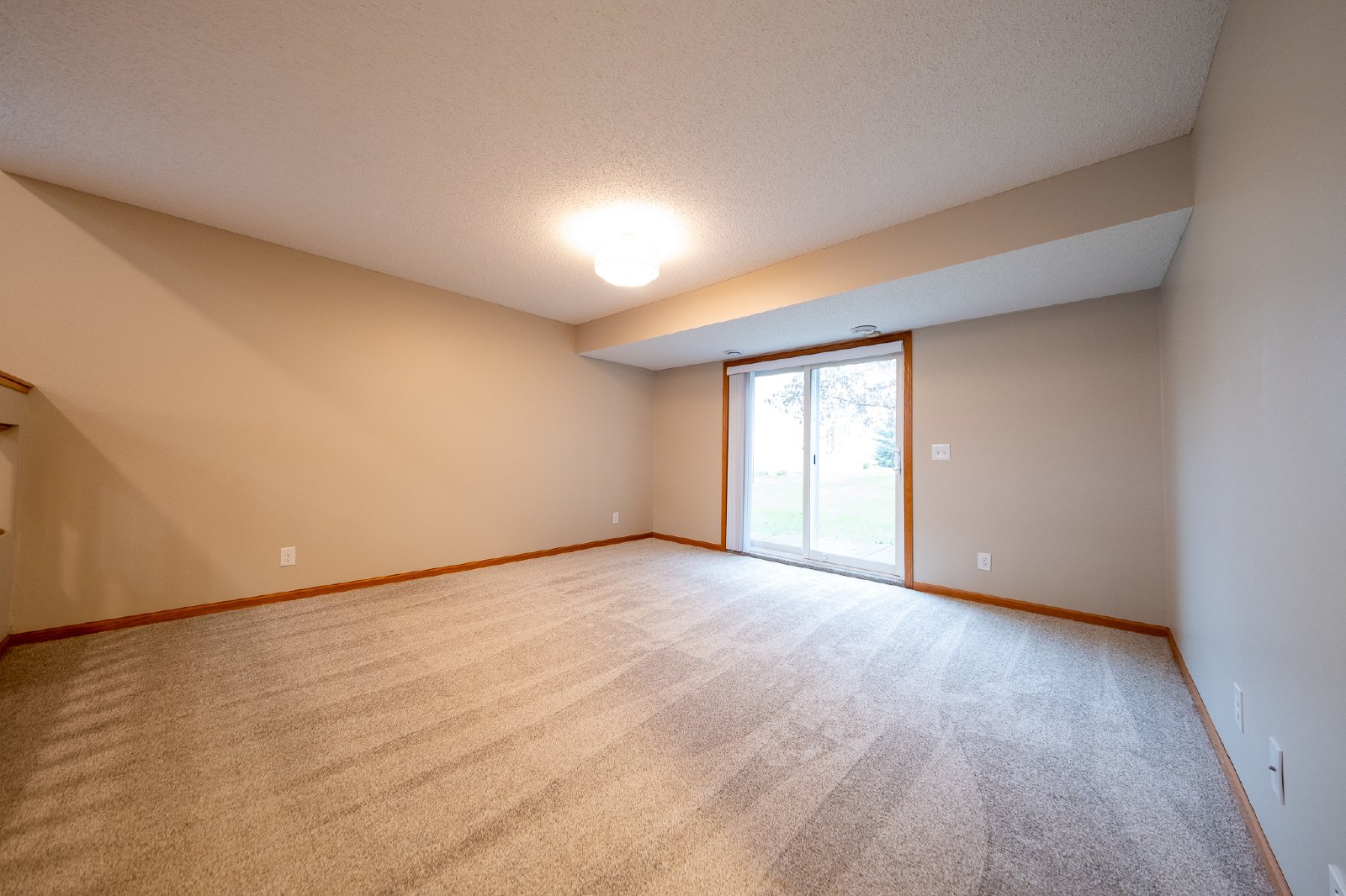 Chartreux Avenue, Shakopee (1553) LS MG1 - 1 property image