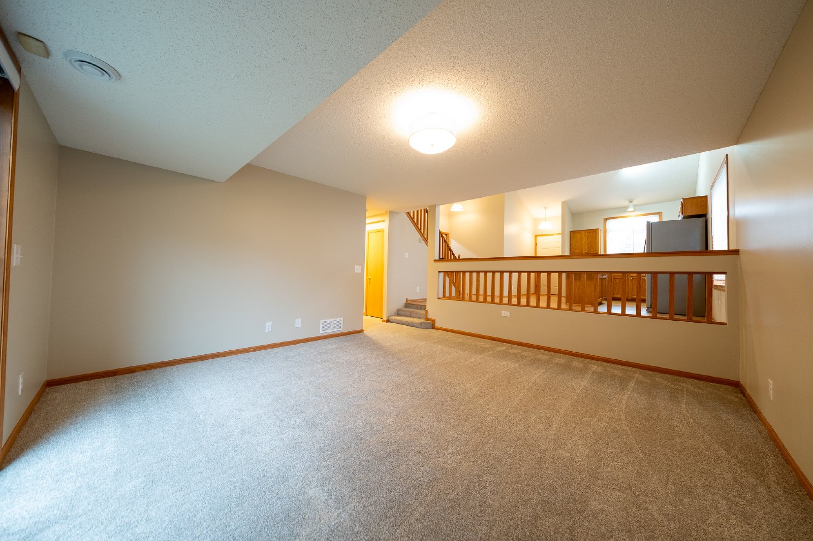 Chartreux Avenue, Shakopee (1553) LS MG1 - 1 property image