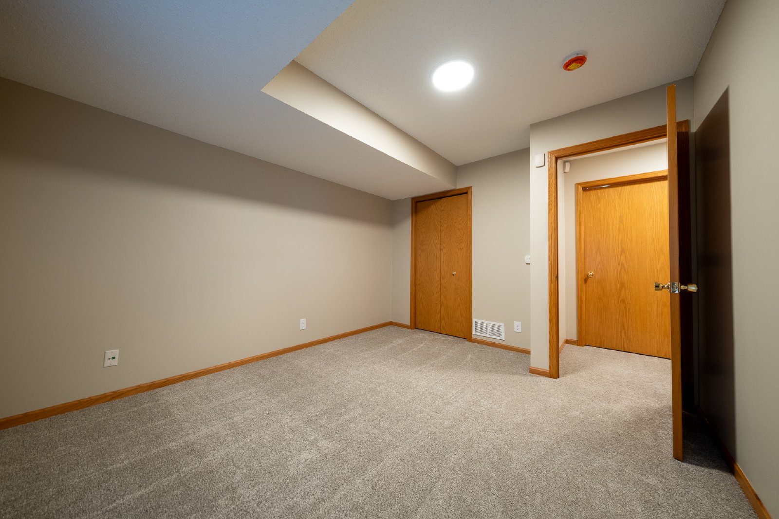 Chartreux Avenue, Shakopee (1553) LS MG1 - 1 property image