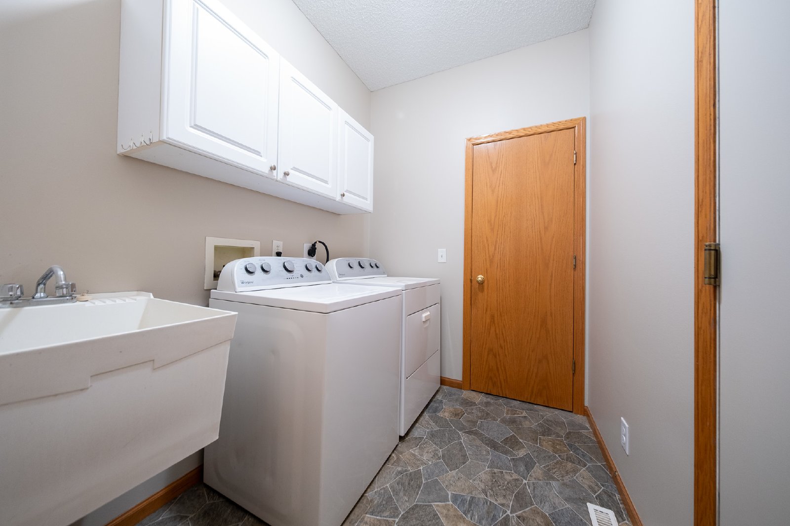 Chartreux Avenue, Shakopee (1553) LS MG1 - 1 property image