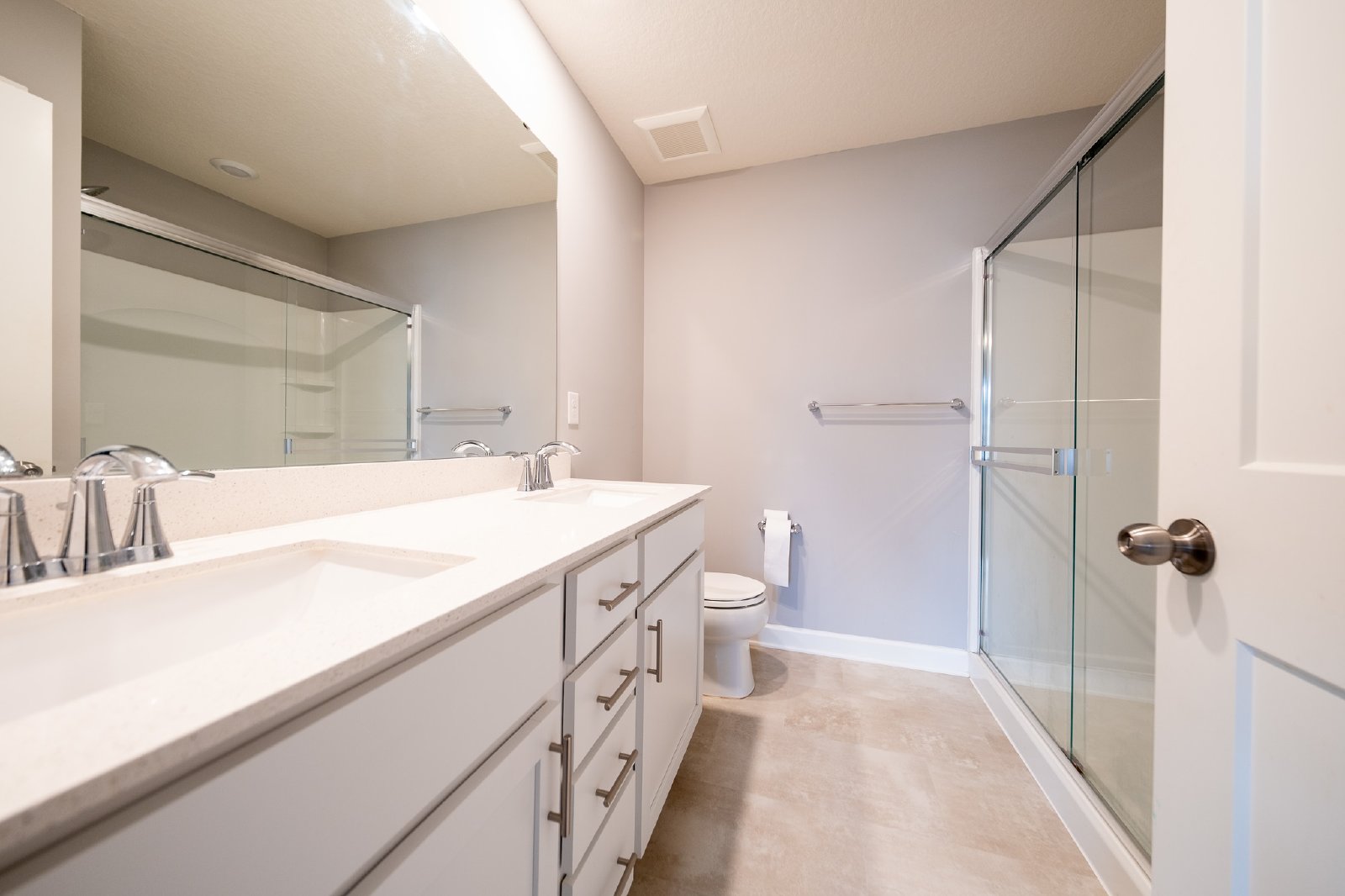 143rd Court East, Rosemount (1252) AB JS - 1 property image