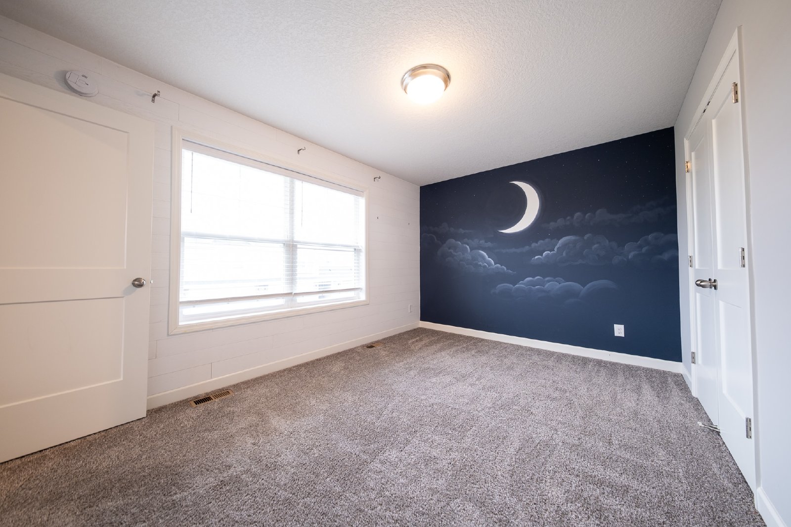 143rd Court East, Rosemount (1252) AB JS - 1 property image