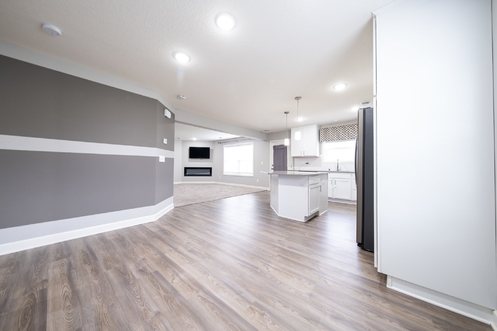 143rd Court East, Rosemount (1252) AB JS - 1 property image