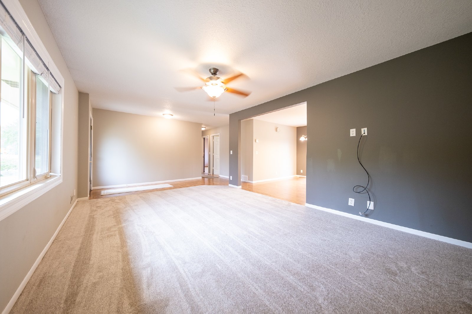 Upper 139th Street West, Apple Valley (7367) RS DG1 *HWP* - 1 property image
