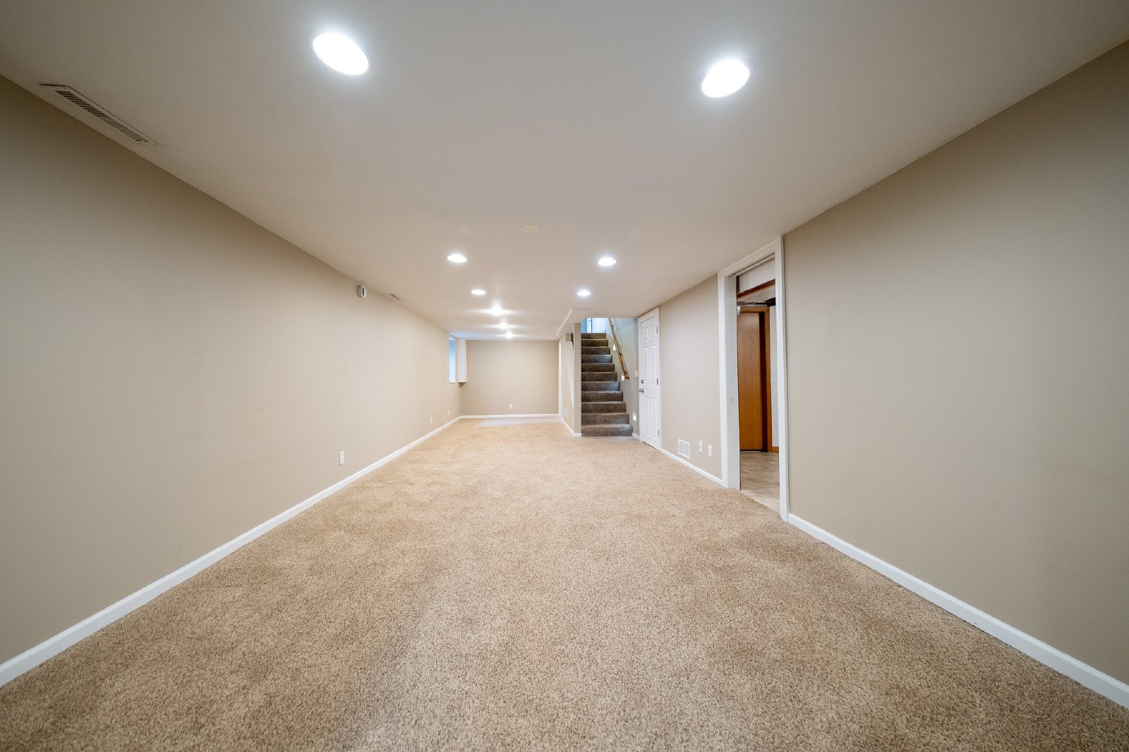 Upper 139th Street West, Apple Valley (7367) RS DG1 *HWP* - 1 property image