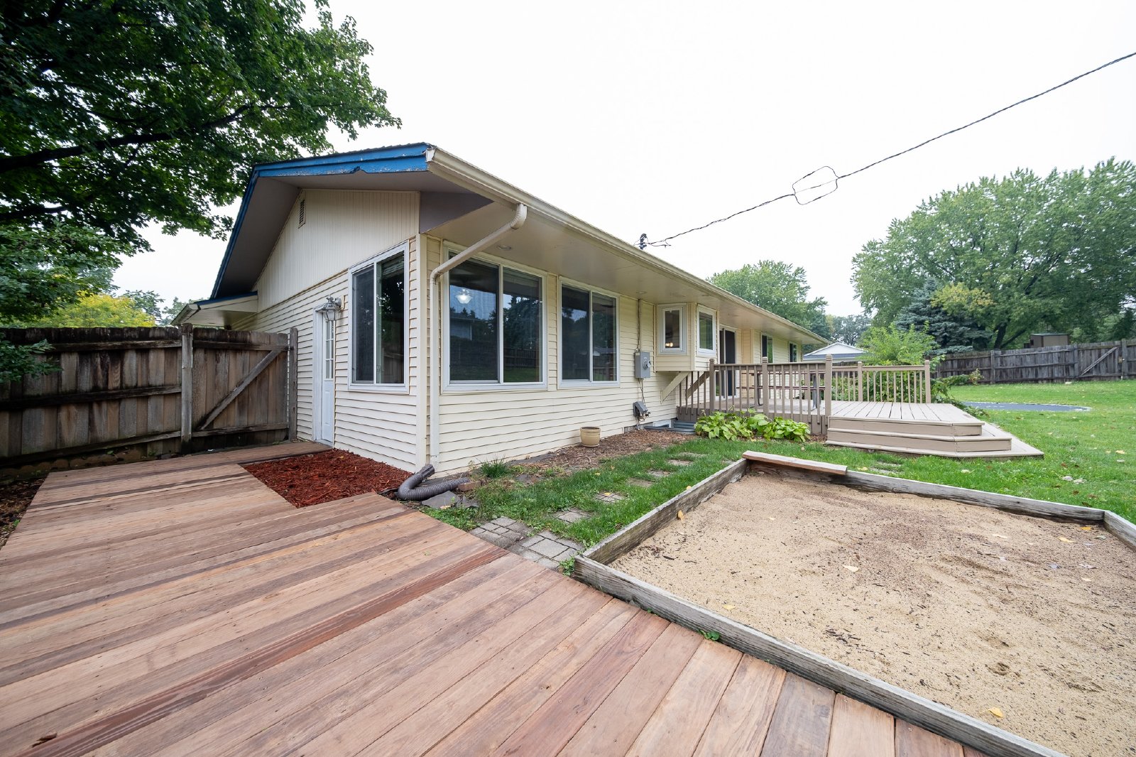 Upper 139th Street West, Apple Valley (7367) RS DG1 *HWP* - 1 property image