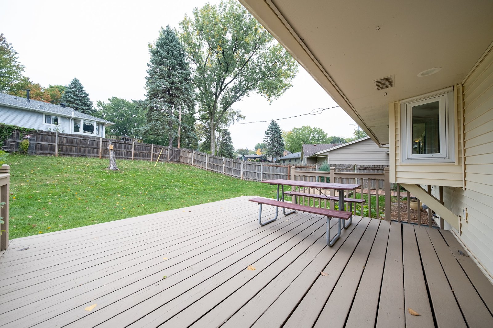 Upper 139th Street West, Apple Valley (7367) RS DG1 *HWP* - 1 property image