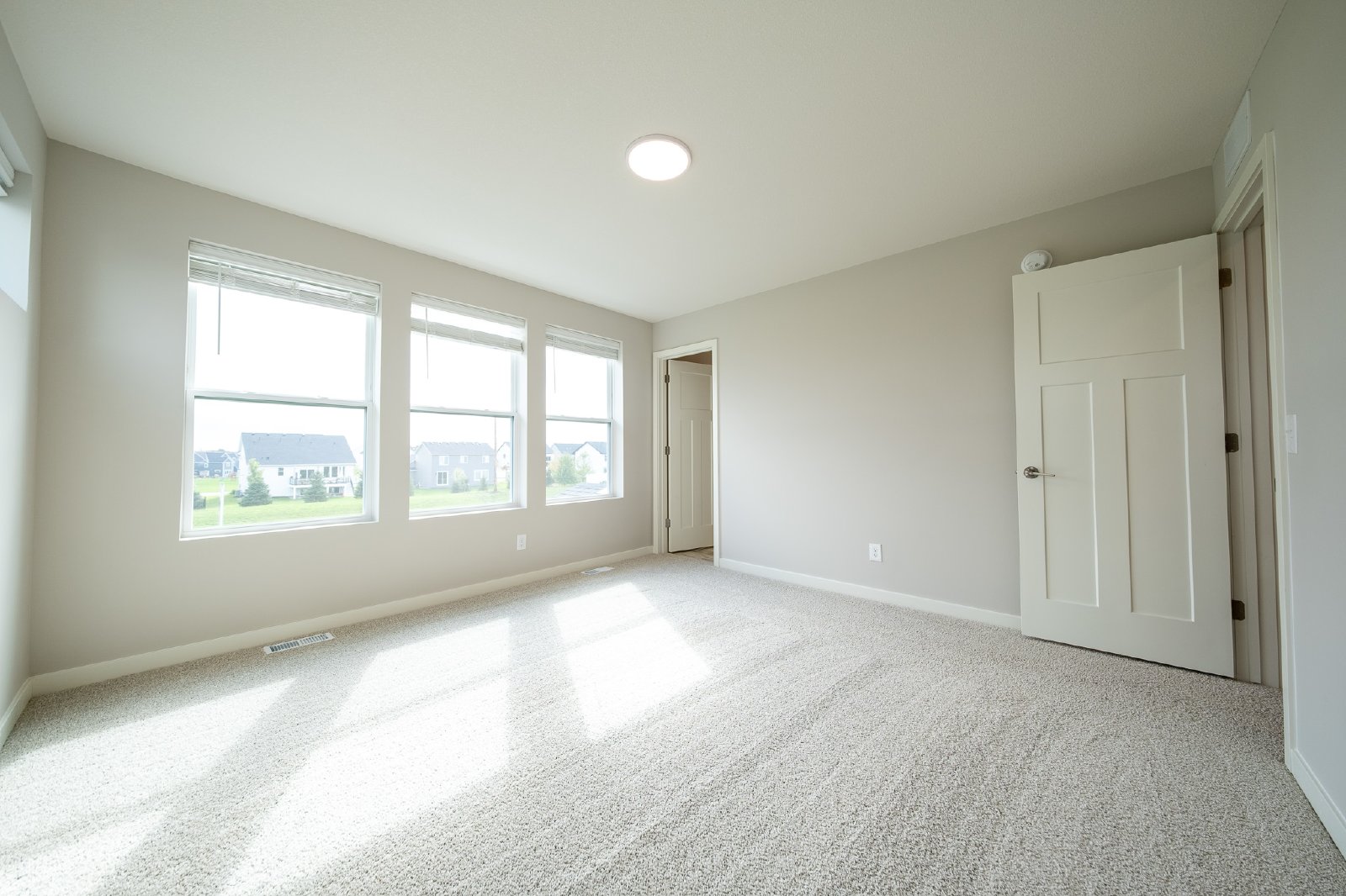 Airlake Drive, Woodbury (4769) LY CW1 - 1 property image