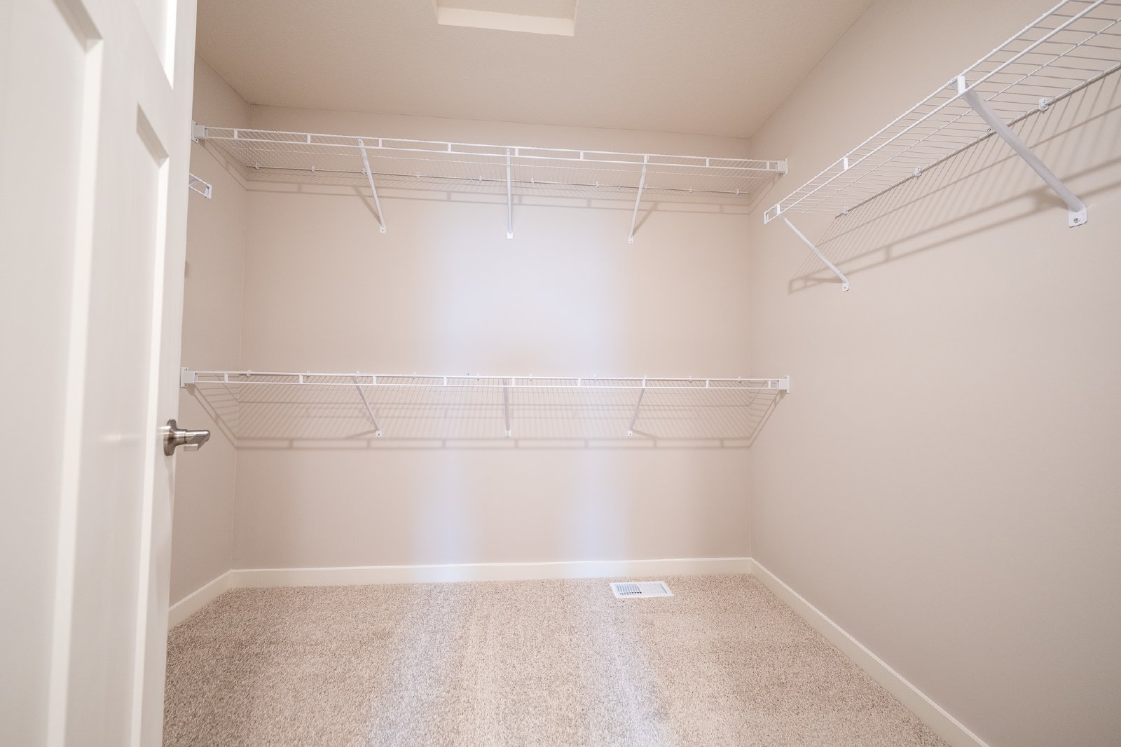 Airlake Drive, Woodbury (4769) LY CW1 - 1 property image