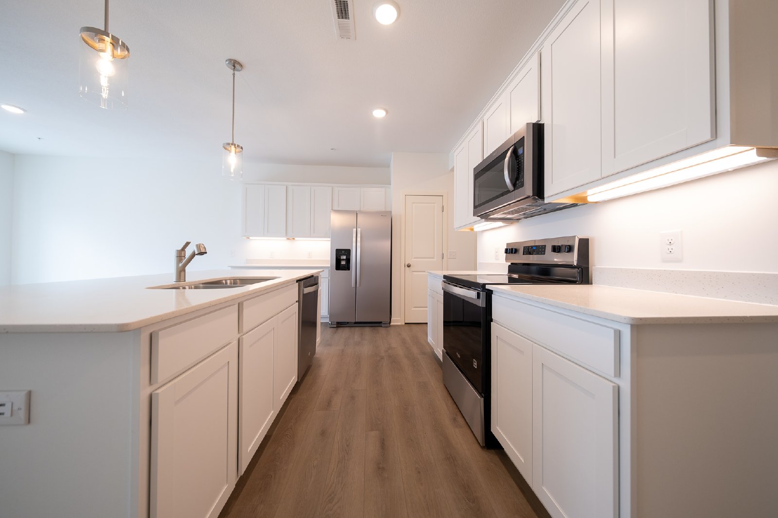 Airlake Curve, Woodbury (4773) LY CW1 - 1 property image