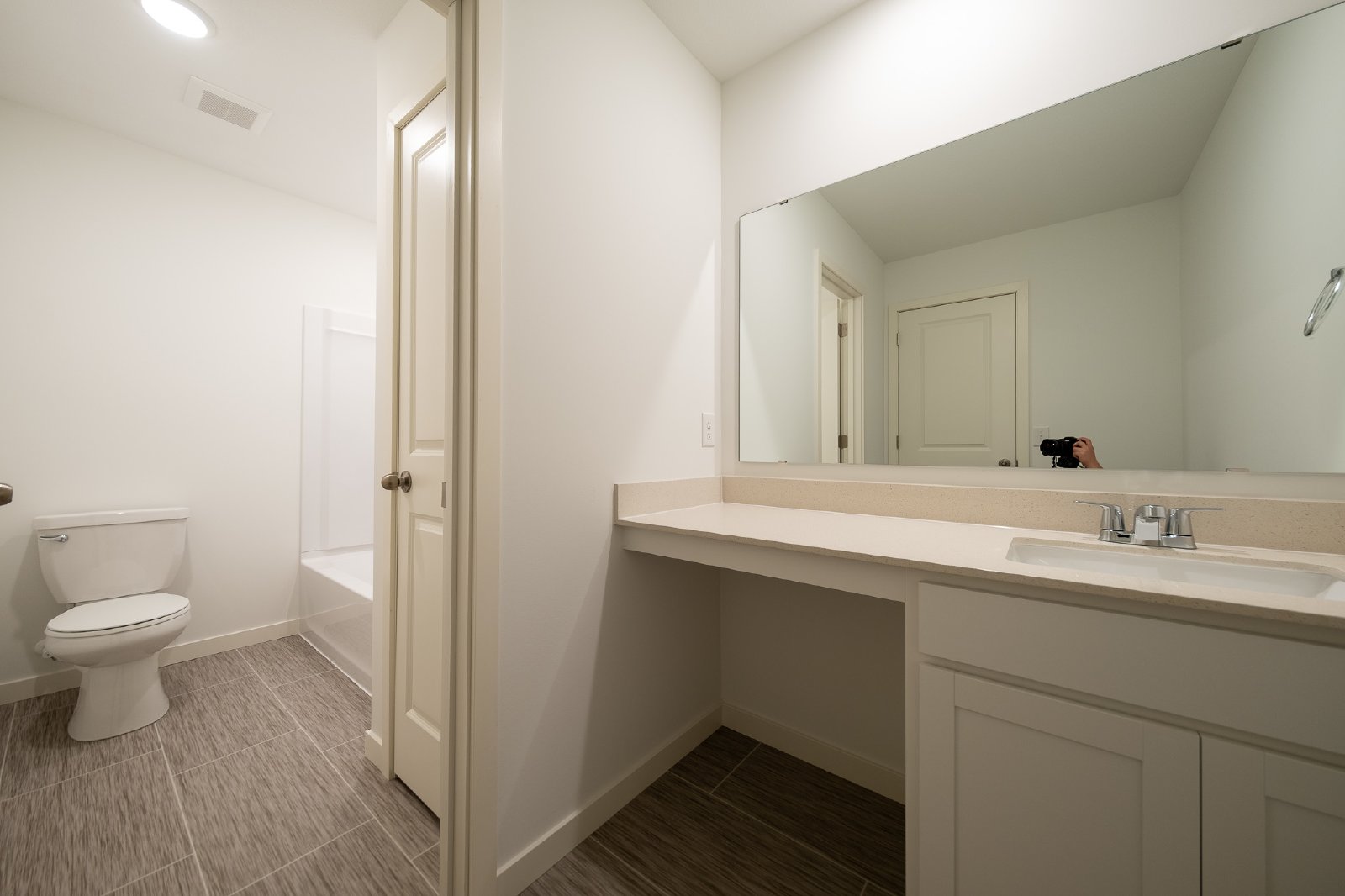Airlake Curve, Woodbury (4773) LY CW1 - 1 property image