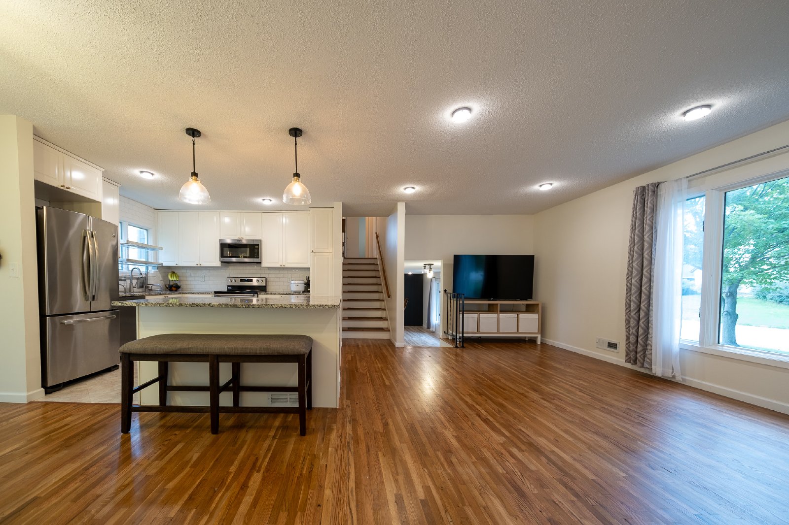 131st Street Court West, Apple Valley (6359) JP JS1 - 1 property image