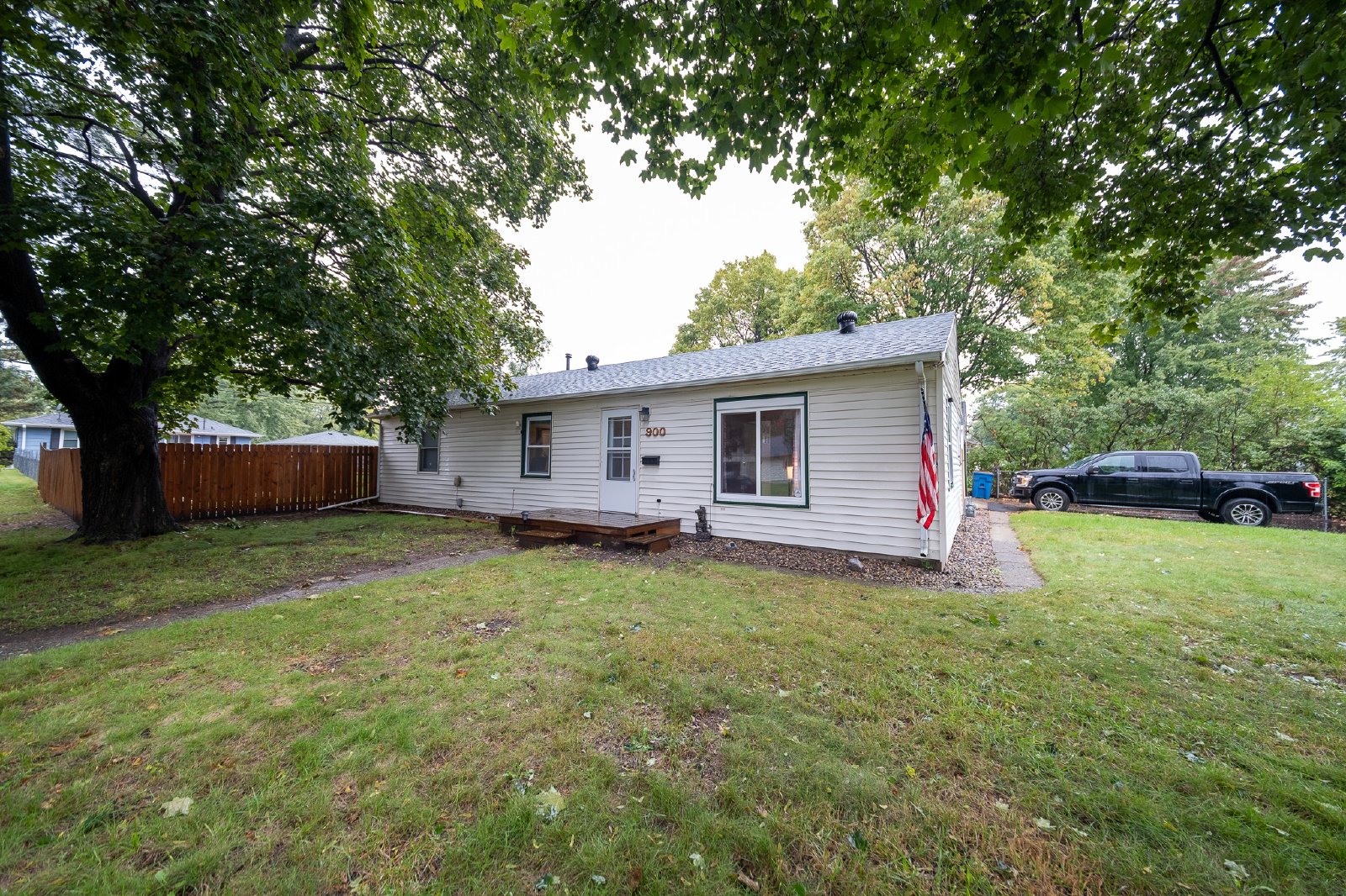 89th Street West, Bloomington (900) JP JS1 *HWP* - 1 property image