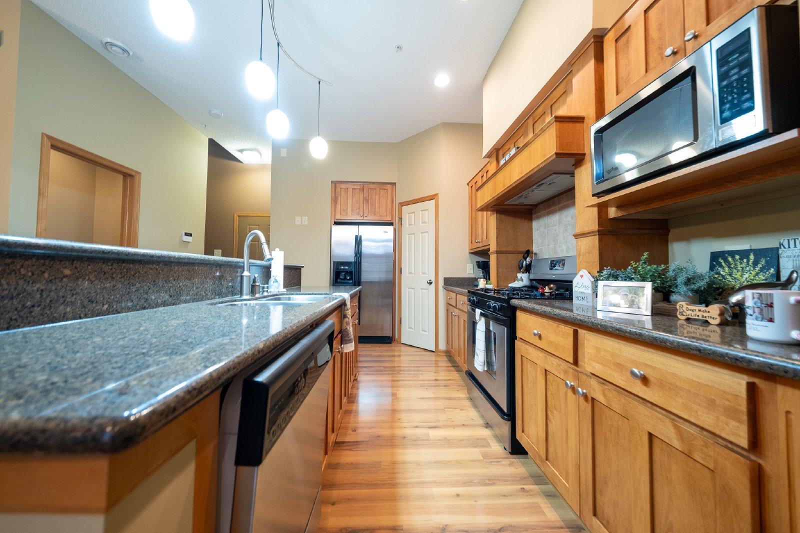 Edison Street Northeast, Blaine (2879, Unit C) RS CW1 - C property image