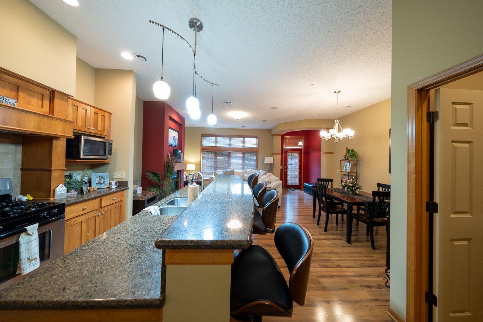 Edison Street Northeast, Blaine (2879, Unit C) RS CW1 - C property image