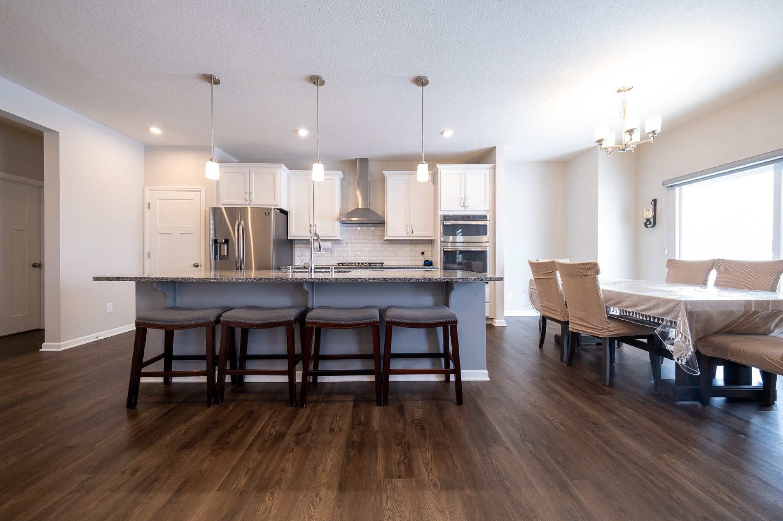 184th Street West, Lakeville (7772) JP ER1 - 1 property image