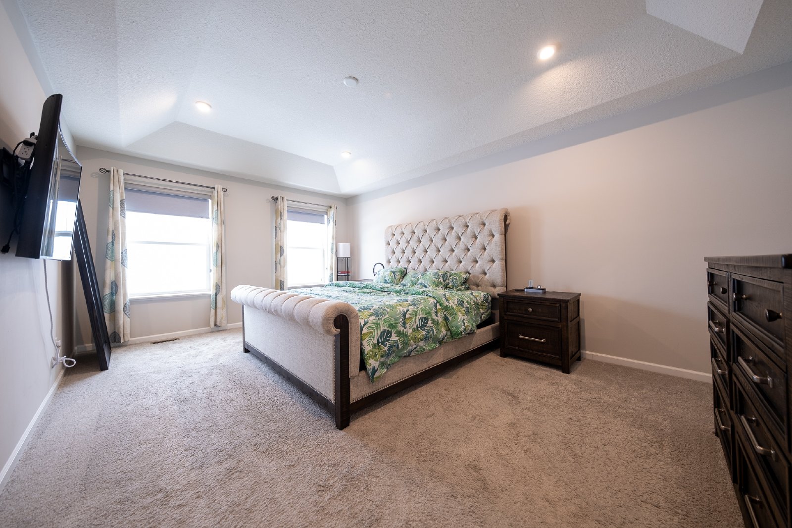 184th Street West, Lakeville (7772) JP ER1 - 1 property image