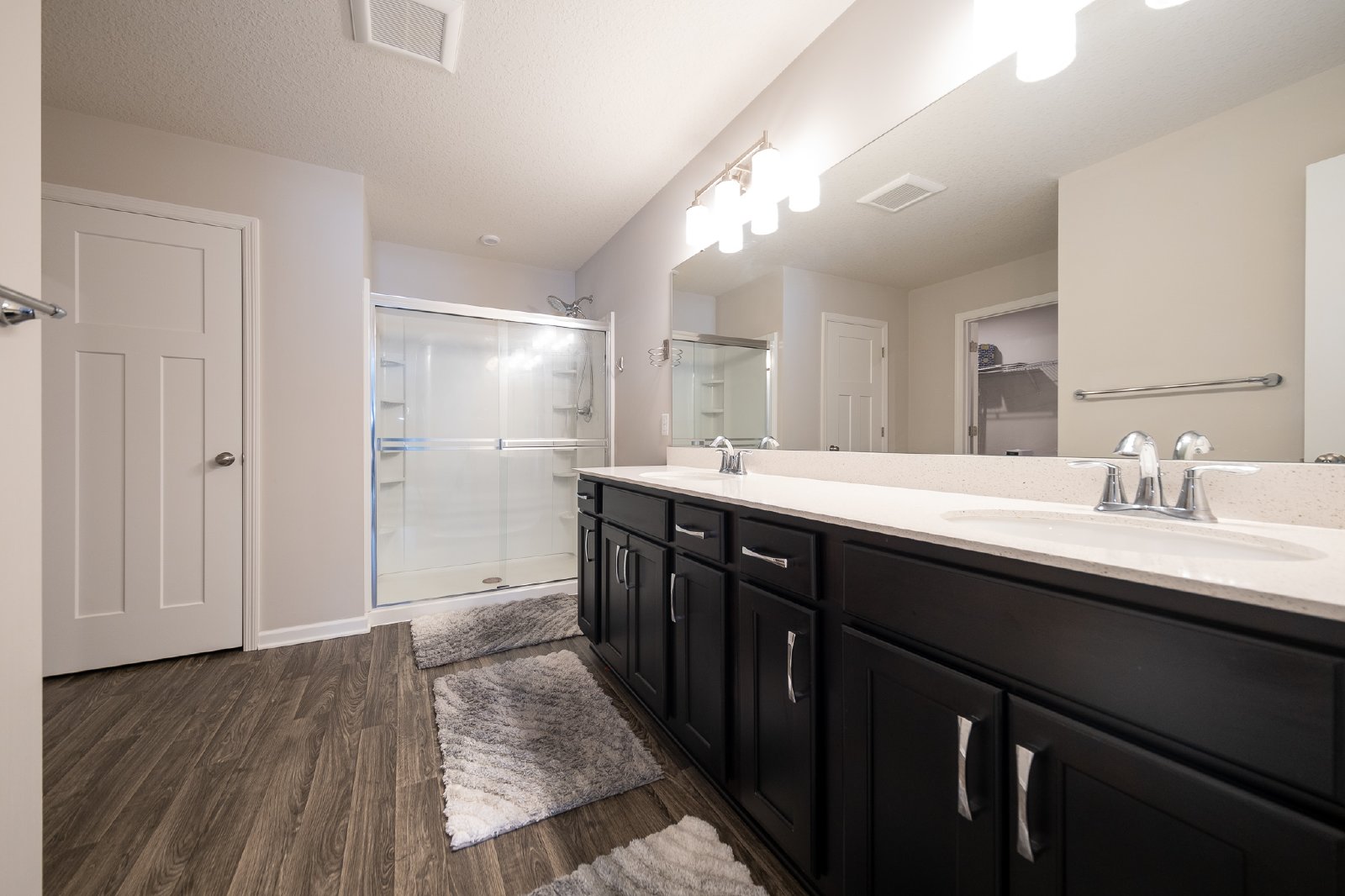 184th Street West, Lakeville (7772) JP ER1 - 1 property image