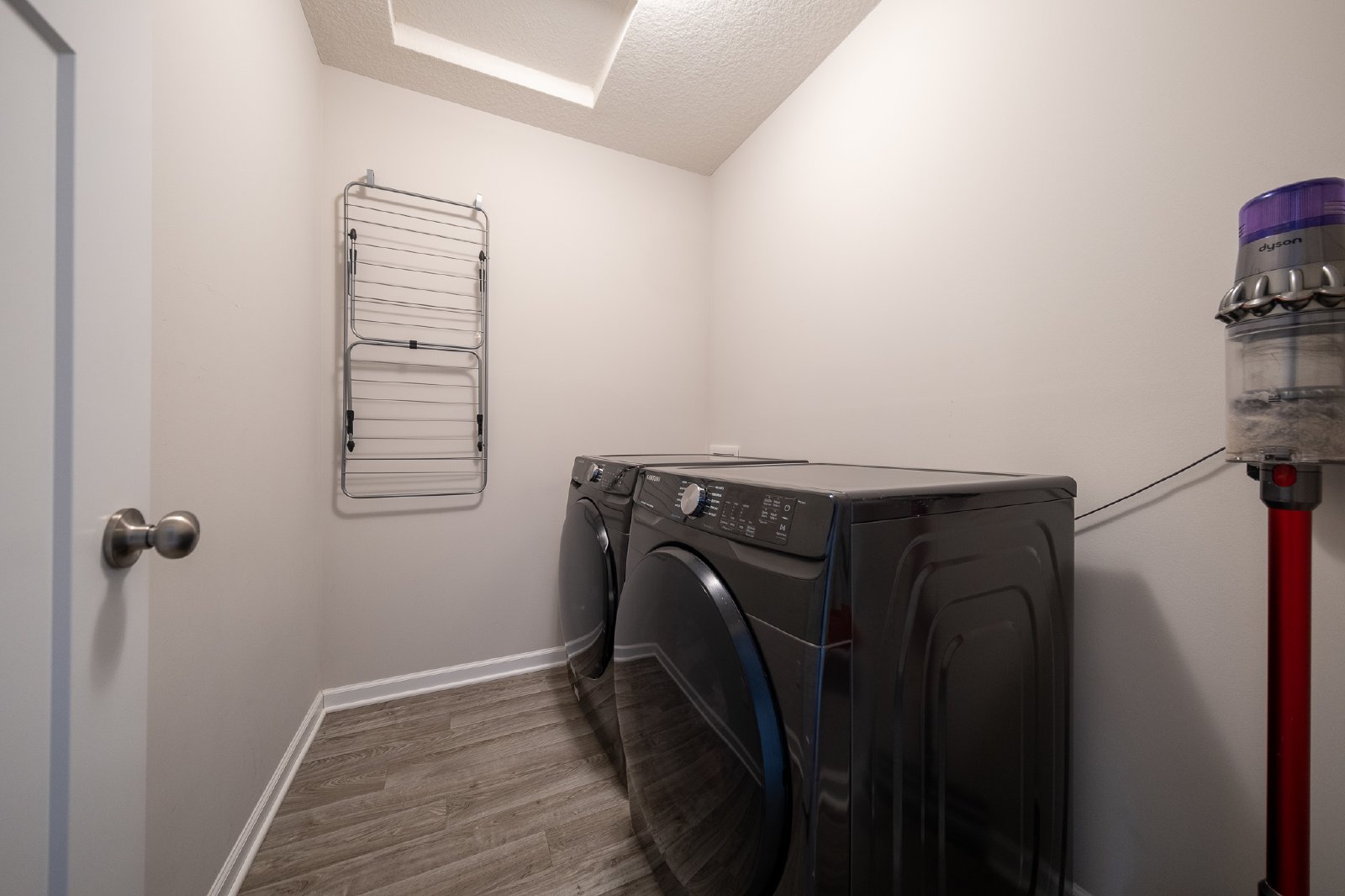 184th Street West, Lakeville (7772) JP ER1 - 1 property image