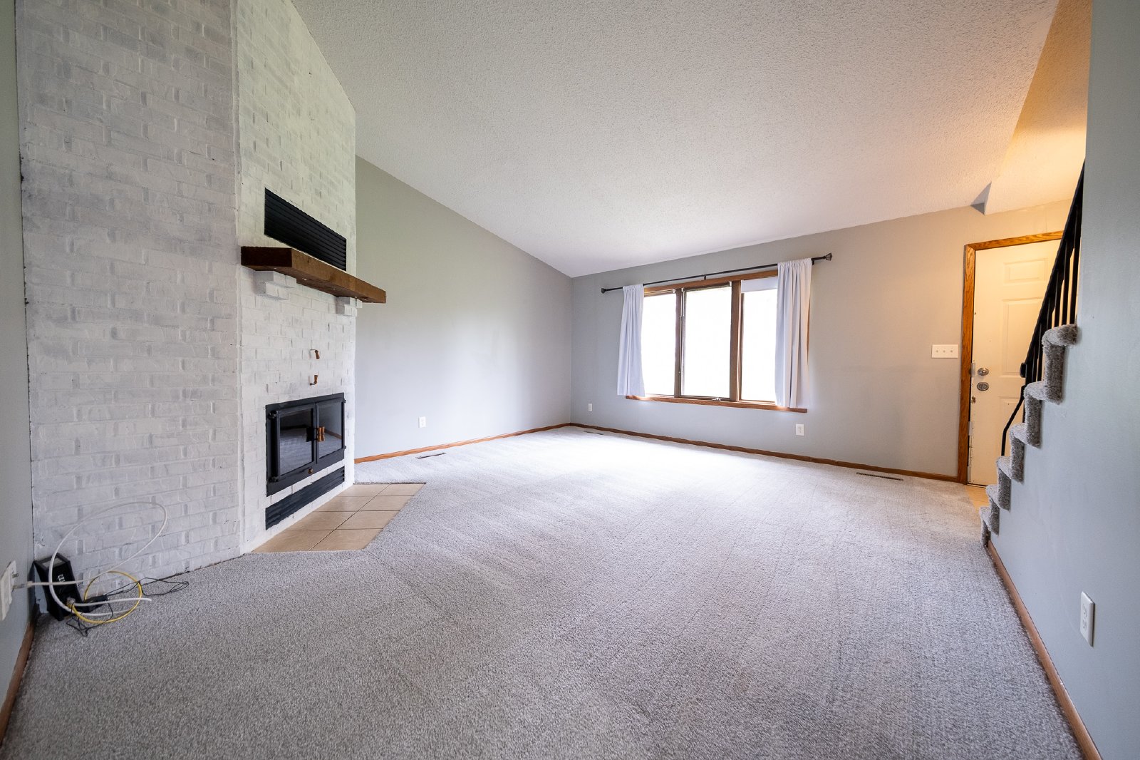 144th Street West, Apple Valley (8461) MJ KZ2 - 1 property image