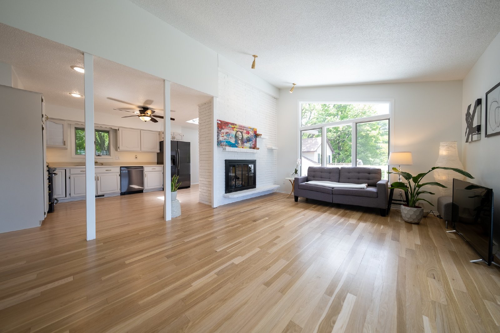 Lincoln Street Northeast, Blaine (8564) LY MG2 - 1 property image