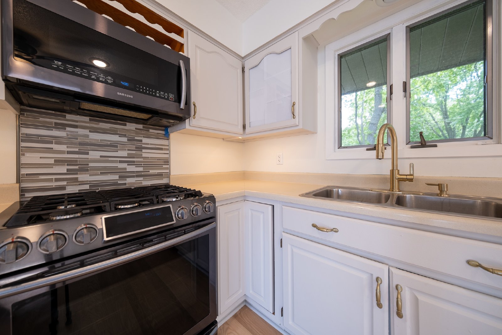 Lincoln Street Northeast, Blaine (8564) LY MG2 - 1 property image