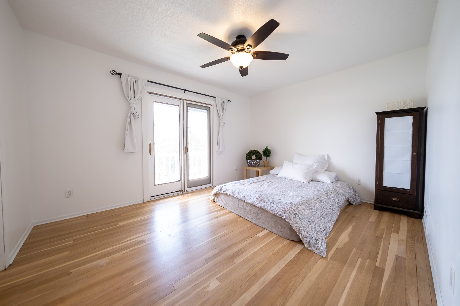 Lincoln Street Northeast, Blaine (8564) LY MG2 - 1 property image