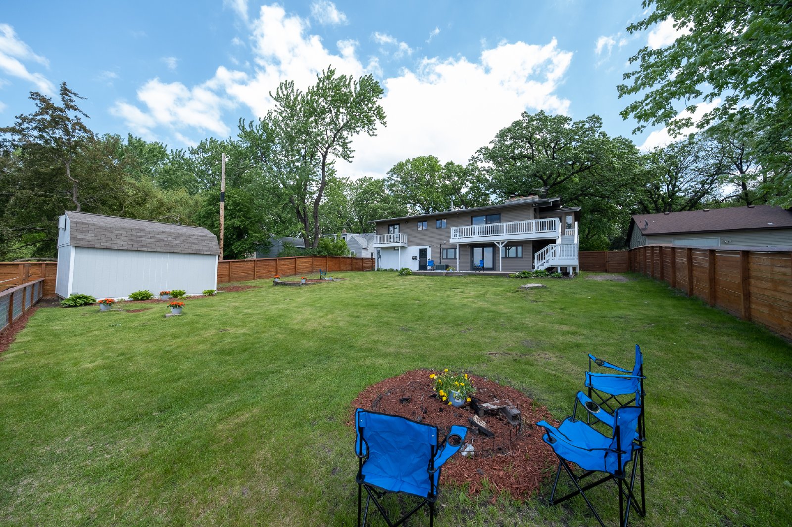 Lincoln Street Northeast, Blaine (8564) LY MG2 - 1 property image