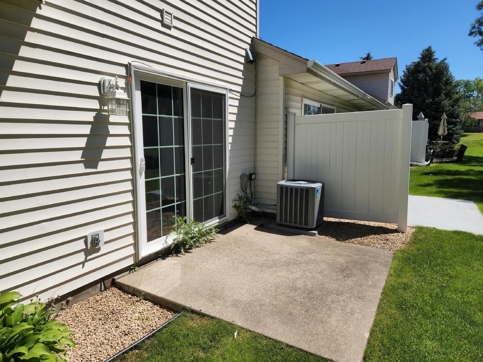 Benton Way, Inver Grove Heights (6840) JP MG1 - 1 property image