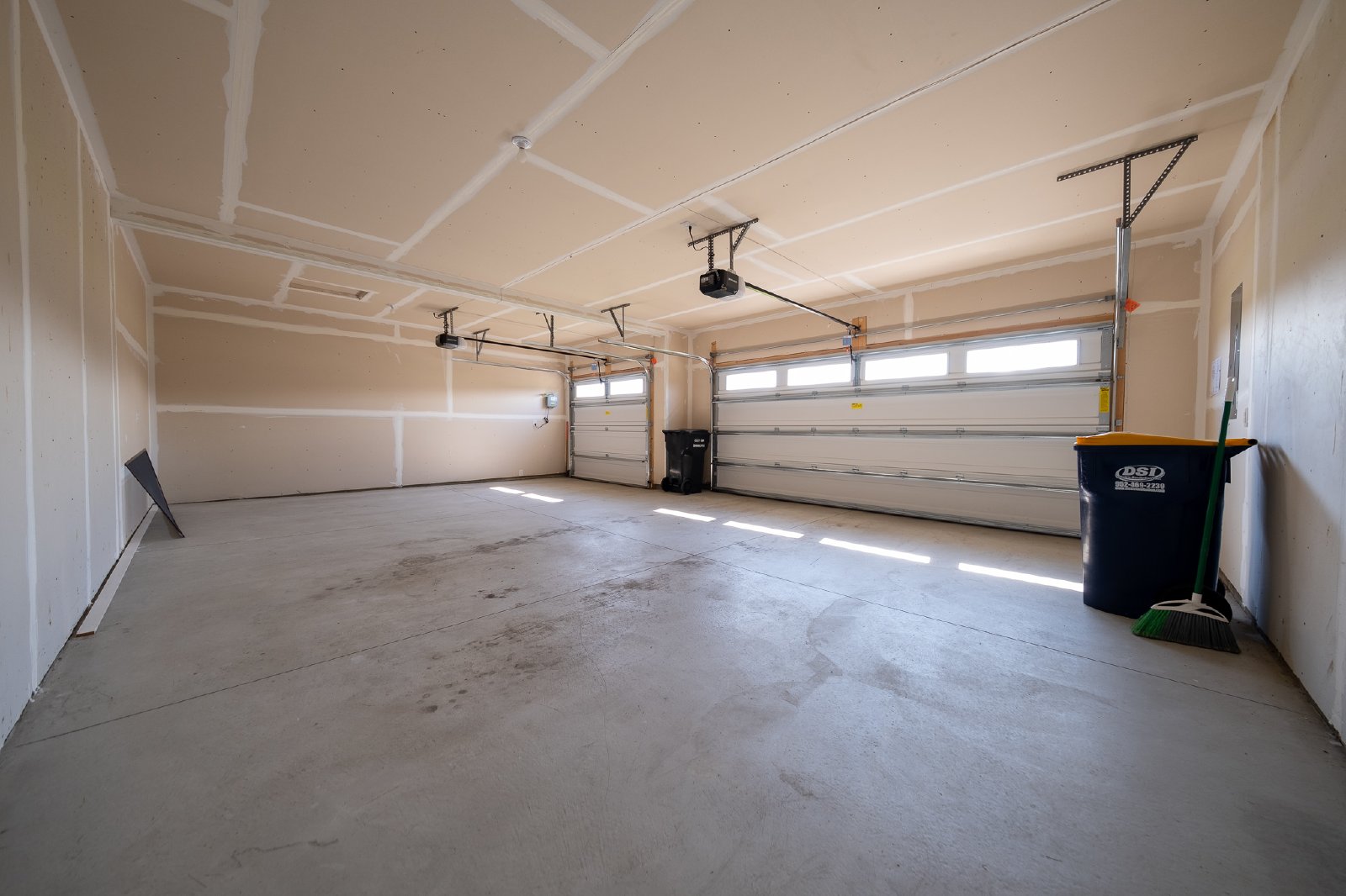 Aloha Avenue, Shakopee (2019) JP KK1 - 1 property image
